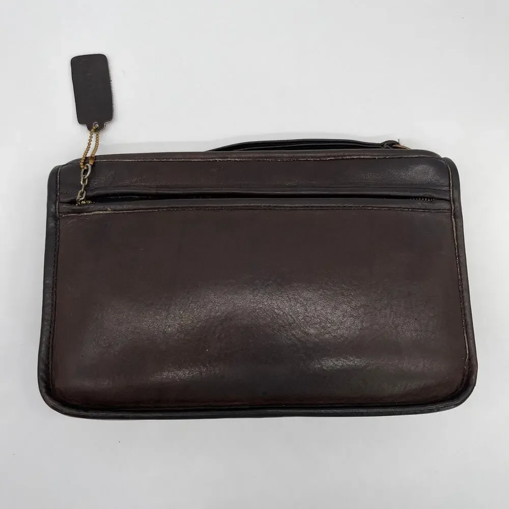 Vintage Coach NYC Standard Clutch 5140 Mocha 1980s - Picture 2 of 10